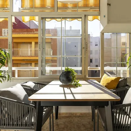 Pink Medsea Apartment *