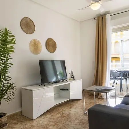 Apartamento Pink Medsea-amplio Apto Junto A La Playa Del Cura *